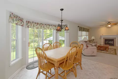 77 Corrit Dr, Delmar, NY 12054 photo 11