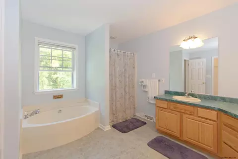 77 Corrit Dr, Delmar, NY 12054 photo 33