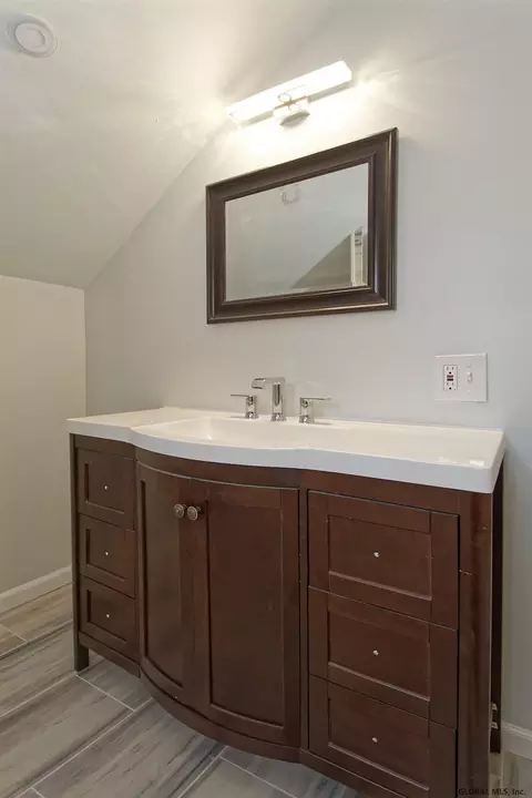 1733 Avenue H, Schenectady, NY 12304 photo 29