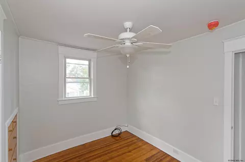 1733 Avenue H, Schenectady, NY 12304 photo 24