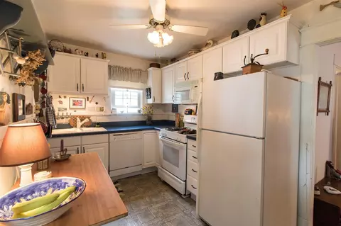 23 Nassau Ave, Schenectady, NY 12304 photo 10
