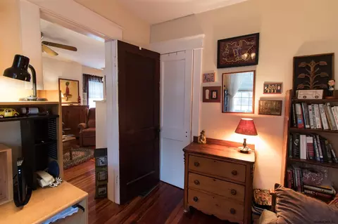 23 Nassau Ave, Schenectady, NY 12304 photo 7