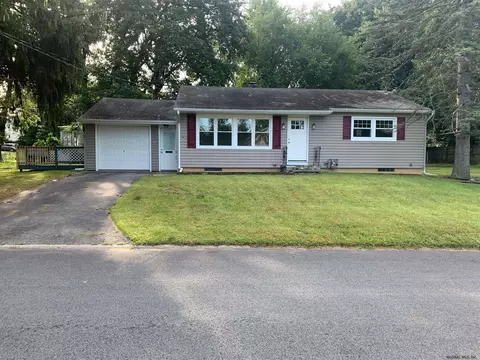 80 Marshall Ave, Schenectady, NY 12304 photo 2