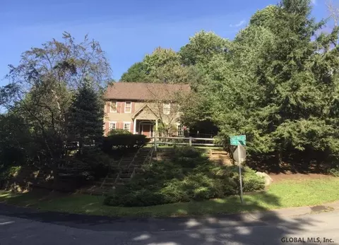 49 Oak Tree Ln, Niskayuna, NY 12309 photo 31