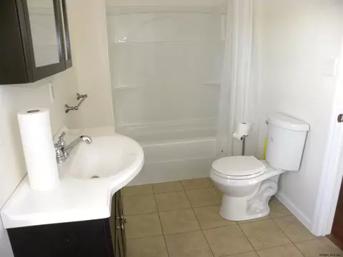 425 Rt 146, Clifton Park, NY 12065 photo 12