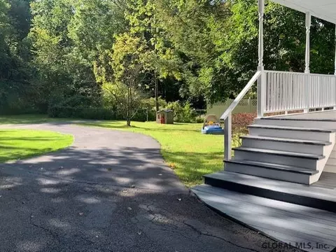 100 Elsmere Ave, Delmar, NY 12054 photo 5
