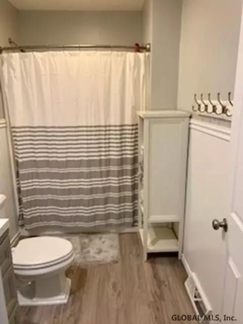 100 Elsmere Ave, Delmar, NY 12054 photo 25