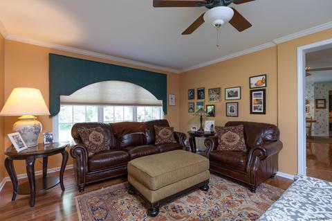 27 Trumpeter Pl, Slingerlands, NY 12159 photo 11