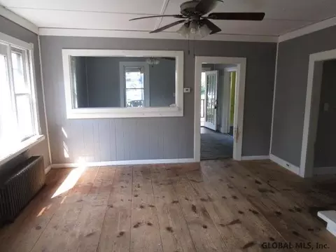 444 Maple Ave, Selkirk, NY 12158 photo 7