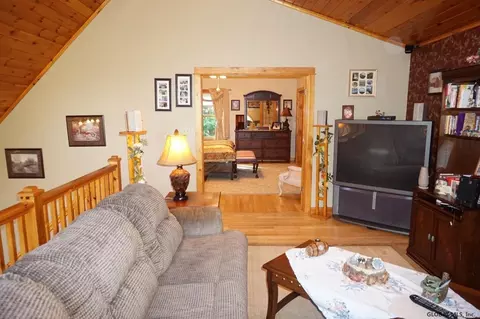 13 State St, Edinburg, NY 12835 photo 27