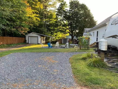 32 Beech St, Corinth, NY 12822 photo 8