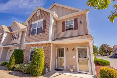 2000 Curry Rd #38, Schenectady, NY 12303 photo 3