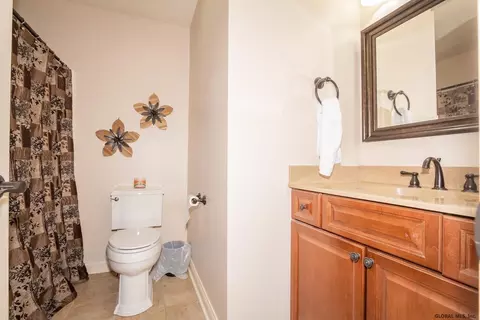 2000 Curry Rd #38, Schenectady, NY 12303 photo 9