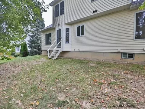 81 Corrit Dr, Delmar, NY 12054 photo 22