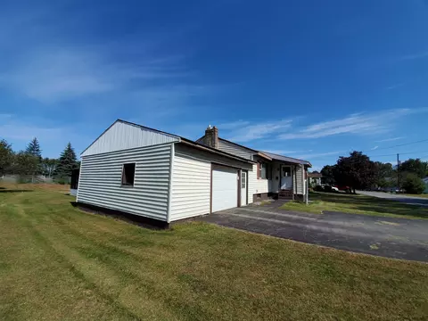 46 Eggleston St, Corinth, NY 12822 photo 14
