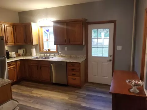 115 Pine St, Corinth, NY 12822 photo 9