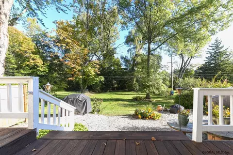 17 Wellington Ave, Delmar, NY 12054 photo 21