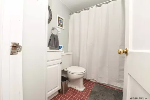 17 Wellington Ave, Delmar, NY 12054 photo 16