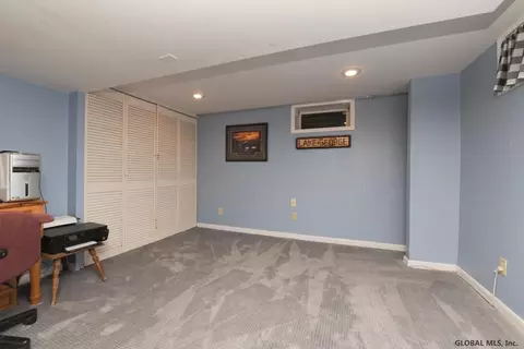 17 Wellington Ave, Delmar, NY 12054 photo 19