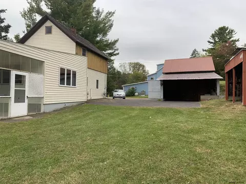83 Werner Rd, Halfmoon, NY 12065 photo 8