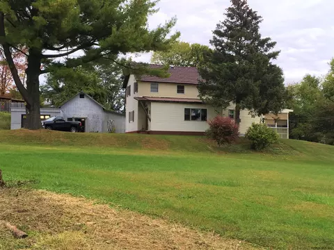 83 Werner Rd, Halfmoon, NY 12065 photo 3