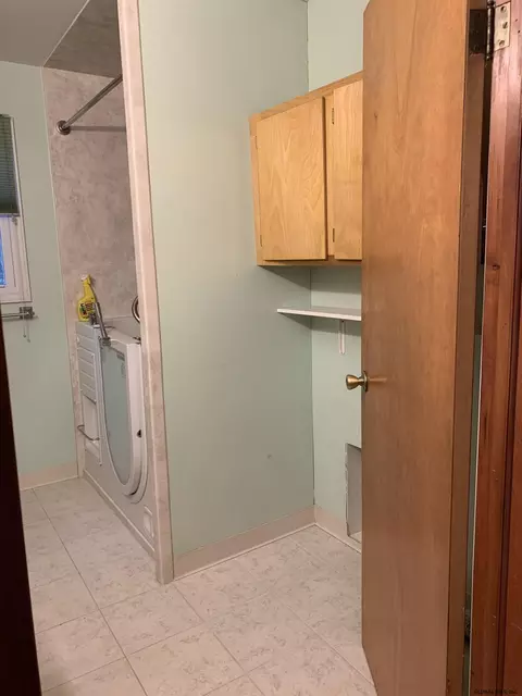 83 Werner Rd, Halfmoon, NY 12065 photo 19