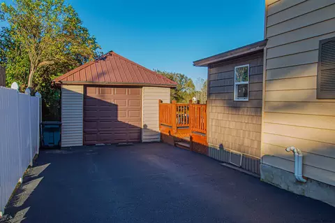 147 E State St, Johnstown, NY 12095 photo 7