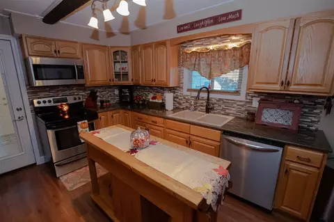 147 E State St, Johnstown, NY 12095 photo 14