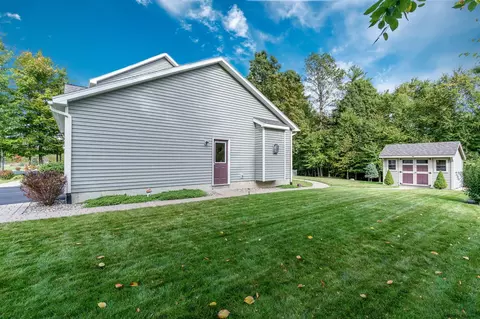 29 Burnham Rd, Wilton, NY 12831 photo 26