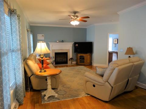 1 Walnut Ln, Schenectady, NY 12309 photo 5