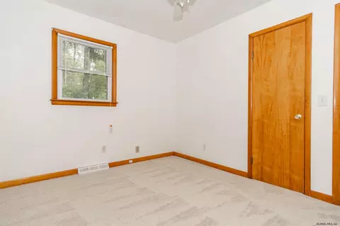 192 E Palmer Ave, Schenectady, NY 12303 photo 18