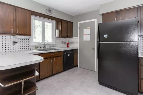 192 E Palmer Ave, Schenectady, NY 12303 photo 10