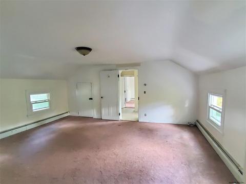 334 Bender Ln, Glenmont, NY 12077 photo 20