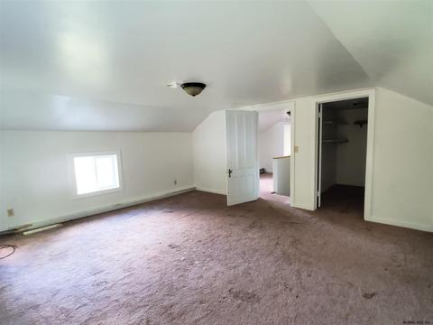 334 Bender Ln, Glenmont, NY 12077 photo 11