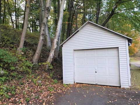 334 Bender Ln, Glenmont, NY 12077 photo 30