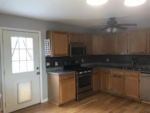 63 Morgans Ln, Fort Ann, NY 12827 photo 9