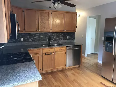 63 Morgans Ln, Fort Ann, NY 12827 photo 10