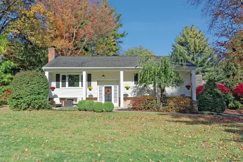 3 Dover Dr, Delmar, NY 12054 photo 1