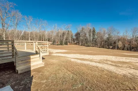205 Mcqueen Rd, Amsterdam, NY 12010 photo 47
