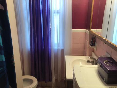12 Eagle St, Schenectady, NY 12309 photo 10