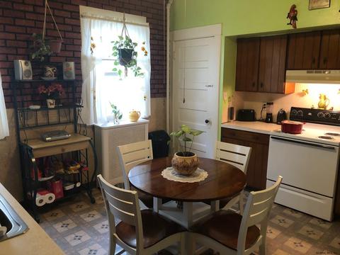 12 Eagle St, Schenectady, NY 12309 photo 4
