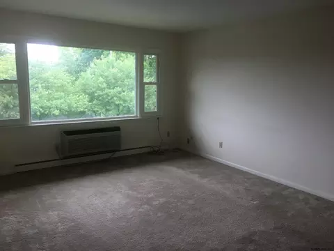 26 Union Ave, Schenectady, NY 12308 photo 9