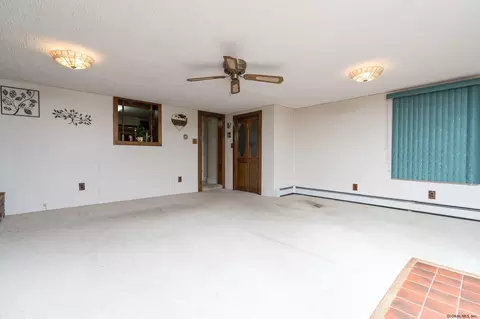 1311 Trinity Ave, Schenectady, NY 12306 photo 15