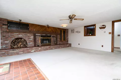 1311 Trinity Ave, Schenectady, NY 12306 photo 12