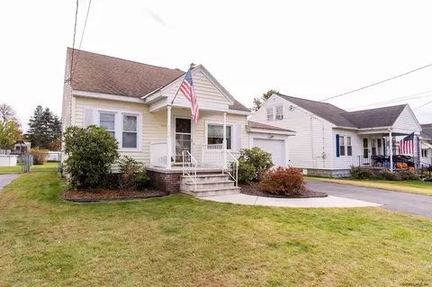 1311 Trinity Ave, Schenectady, NY 12306 photo 40