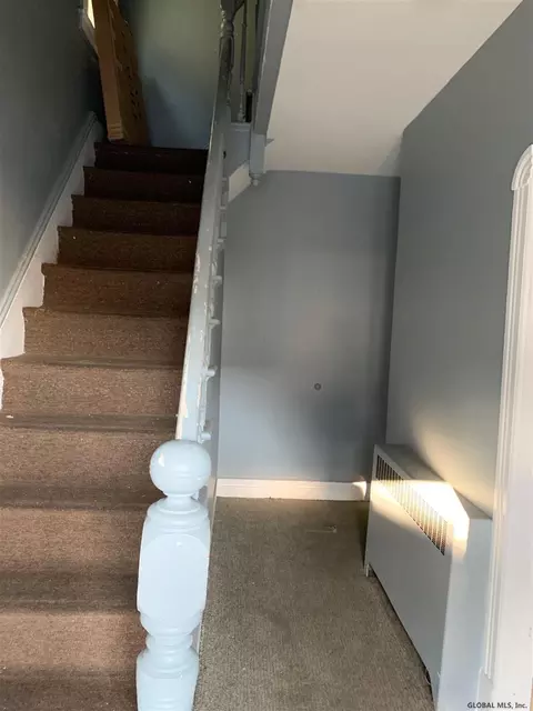 755 Eastern Ave, Schenectady, NY 12308 photo 14