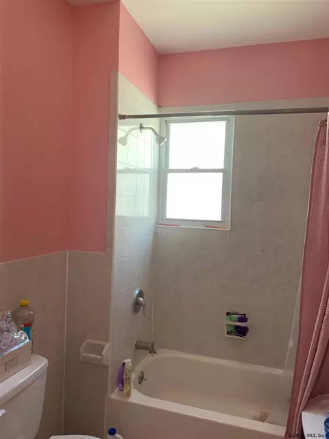 755 Eastern Ave, Schenectady, NY 12308 photo 17