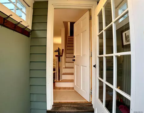 45 Nathaniel Blvd, Delmar, NY 12054 photo 5