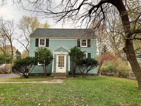 45 Nathaniel Blvd, Delmar, NY 12054 photo 1