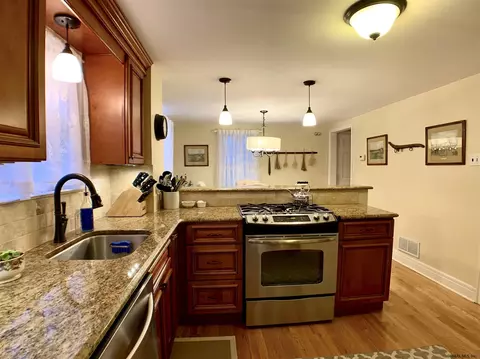 45 Nathaniel Blvd, Delmar, NY 12054 photo 16